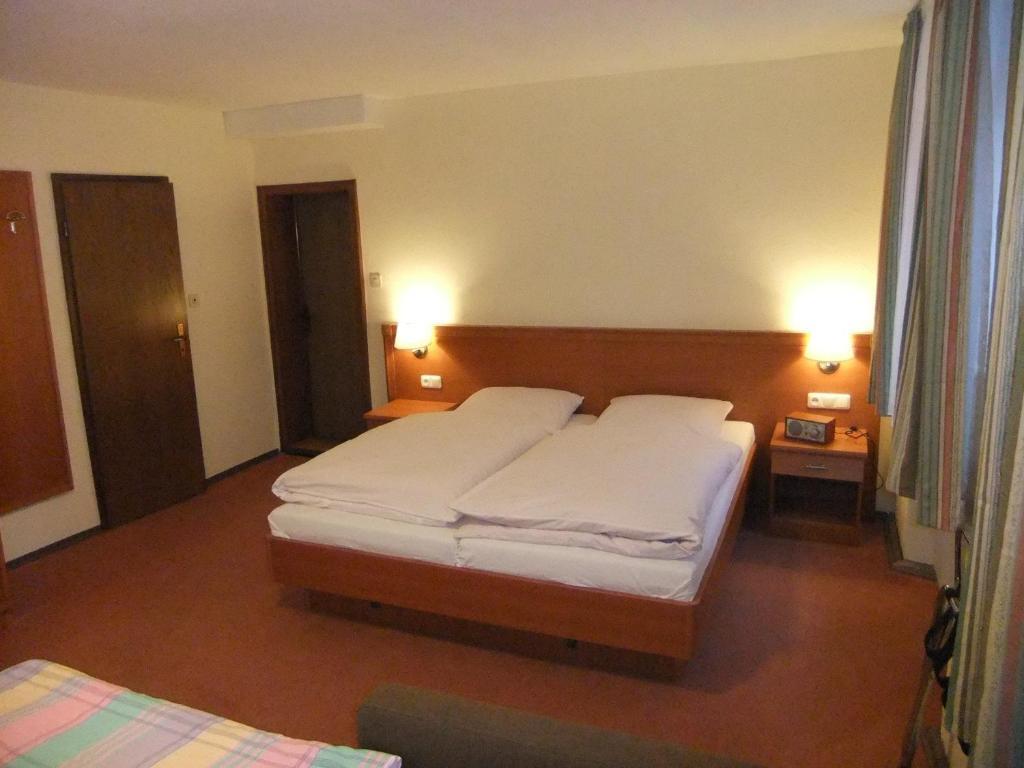 Gasthof Rotes Ross Zell im Fichtelgebirge Rom bilde